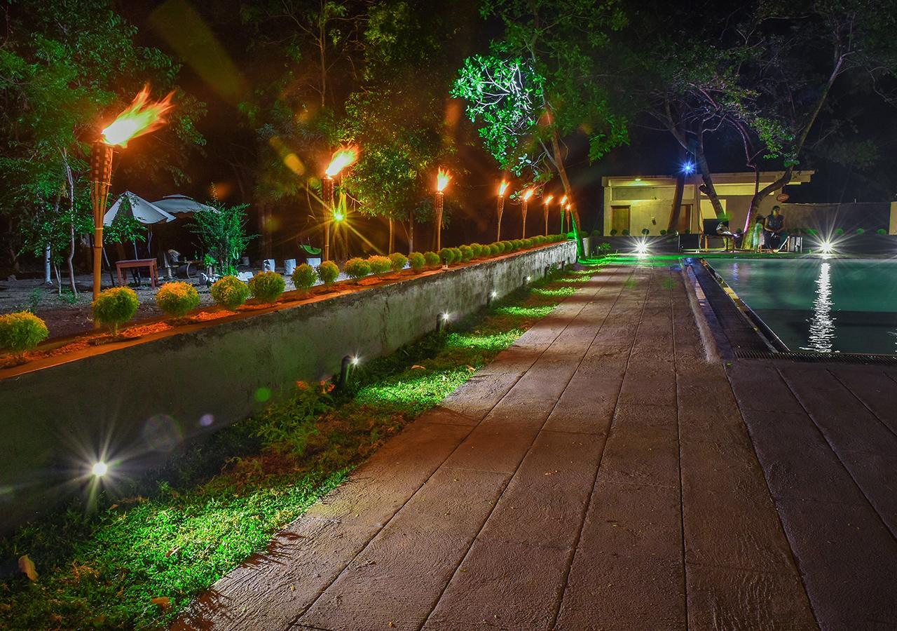 Lavish Resort - Sigirya Sigiriya Eksteriør bilde